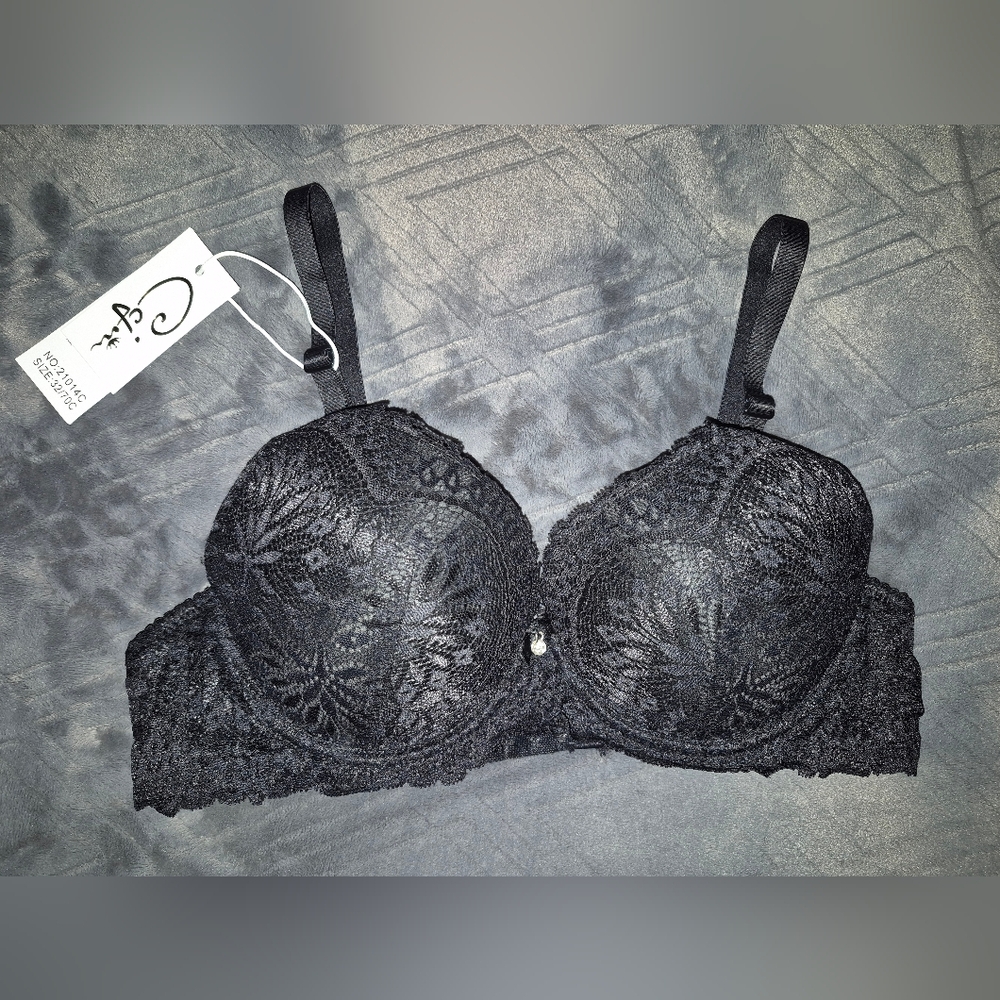 Black Lace Bra 32C